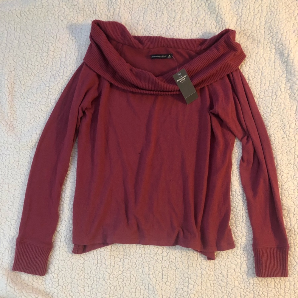 Abercrombie & Fitch Sweater